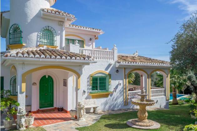 בנאלמדנה Villa Dolce Vita חדר תמונה